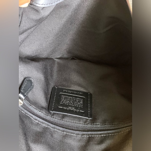 AUTHENTIC COACH LEXY W/ SNAKE EMBOSSED - Picture 12 of 14